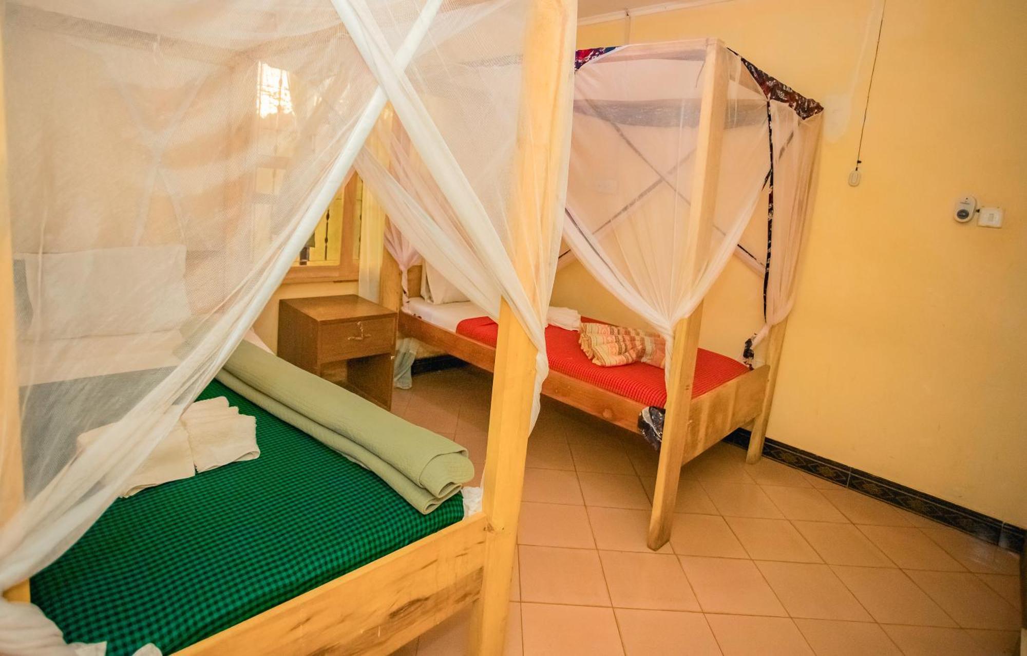The Secret Garden Hotel Moshi Rom bilde